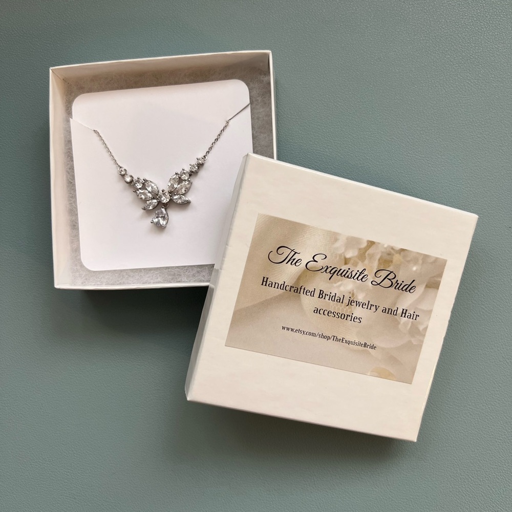 bridal crystal necklace
